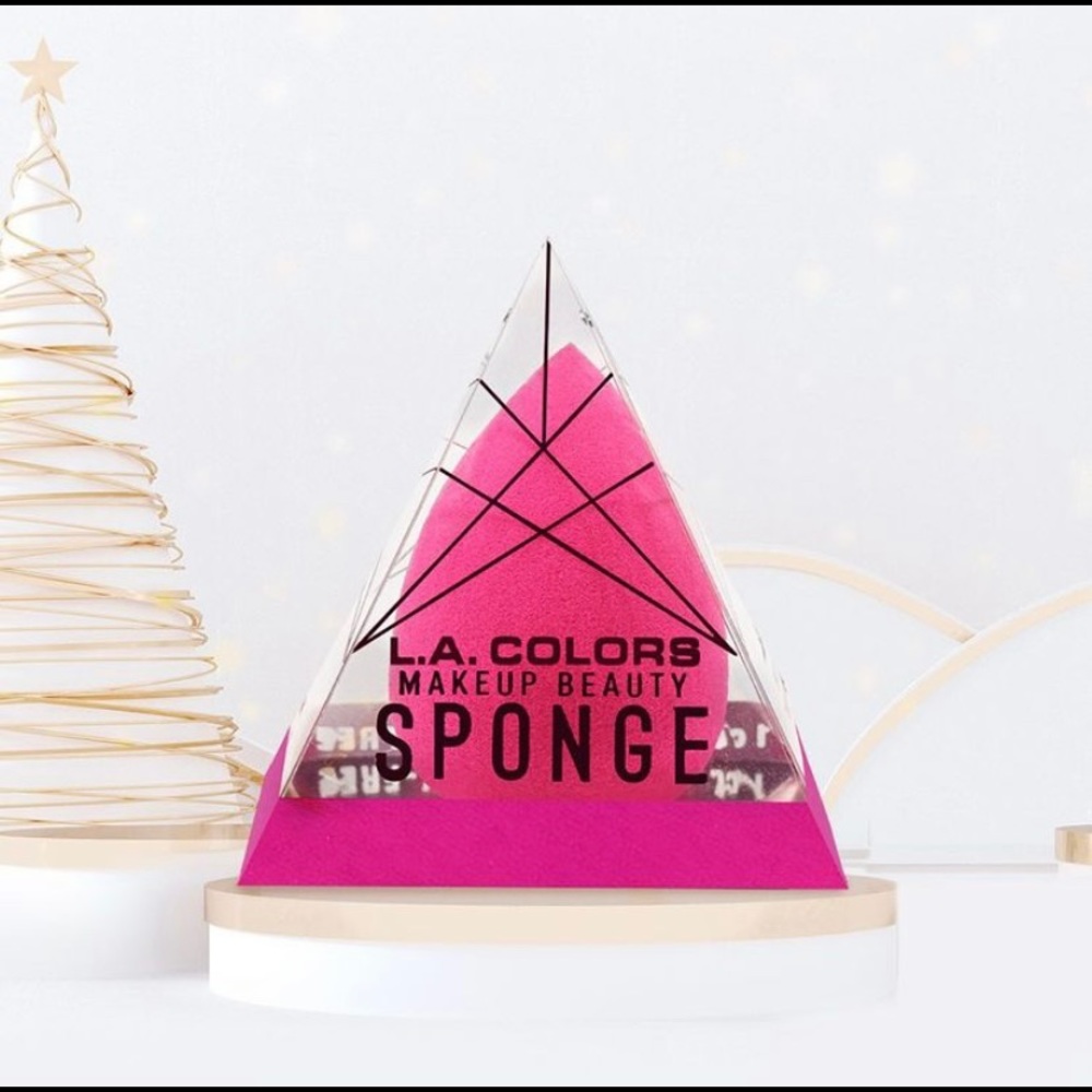 Makeup sponge